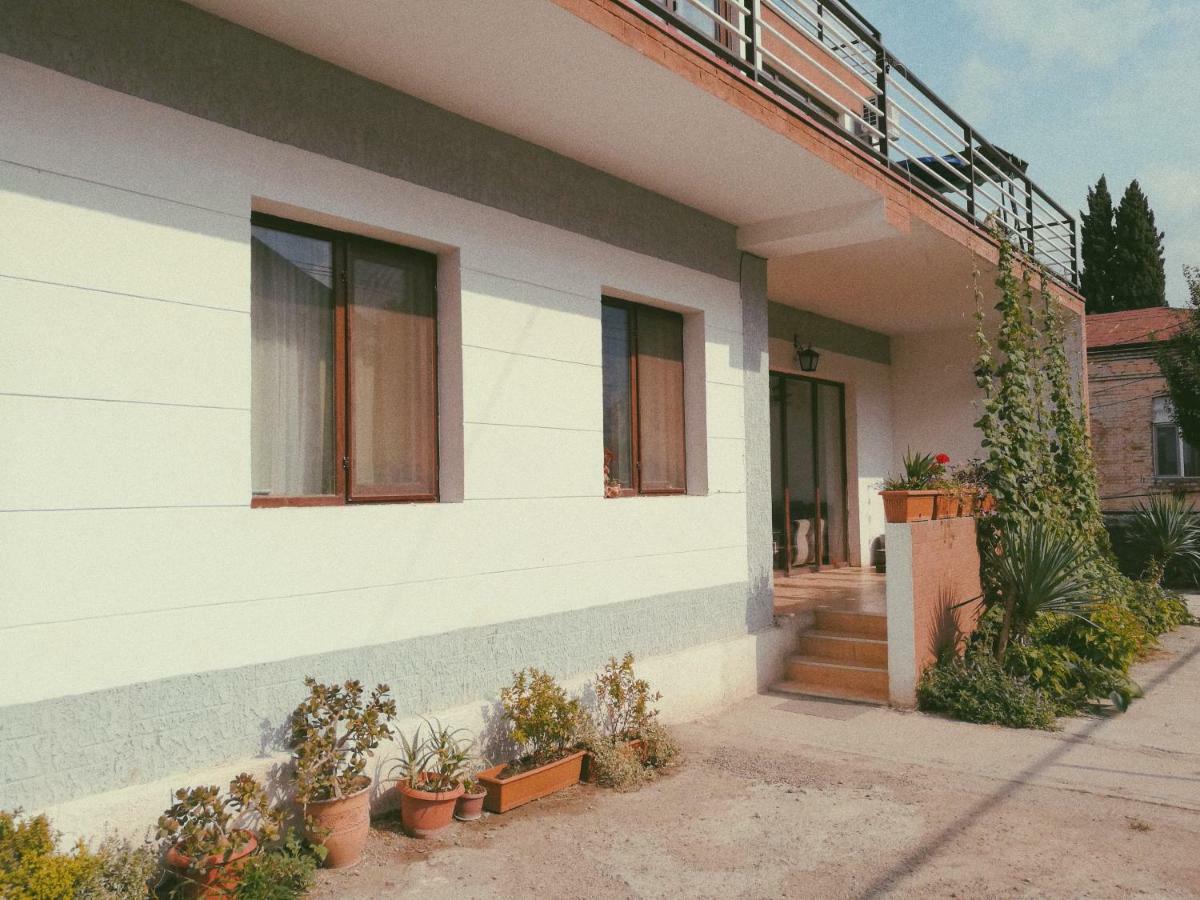 Agora Apartment Tbilisi Exterior photo